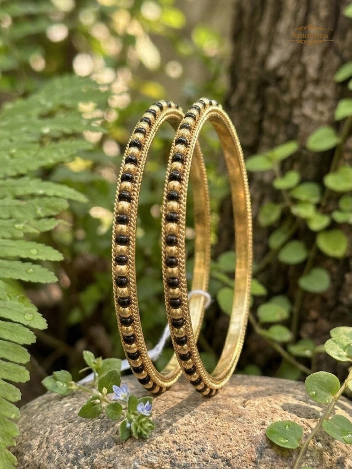 Midnight Bead Gold Cover Bangles