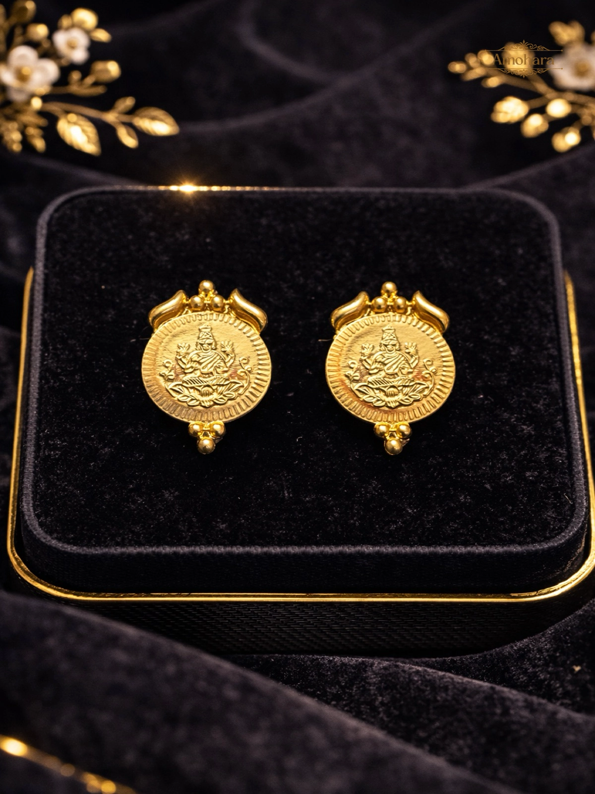 Lakshmi Coin Stud