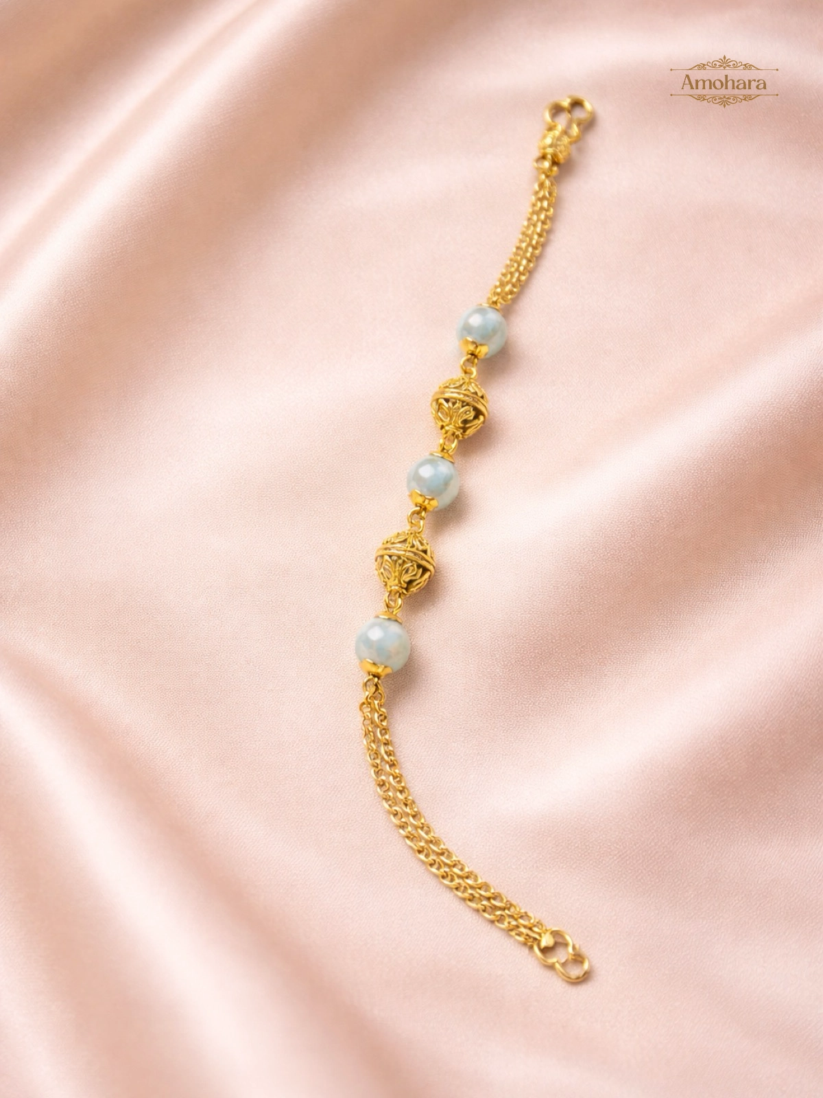 Pearl Charm Heritage Gold Covering Chain Bracelet