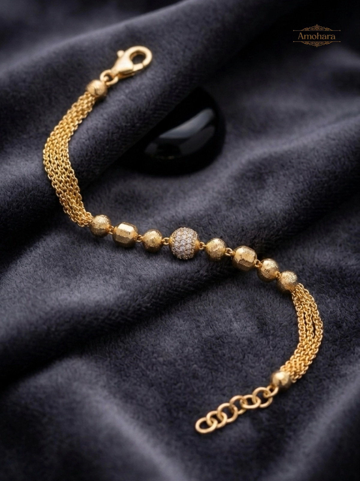Royal Bead Spark Gold Covering Chain Bracelet
