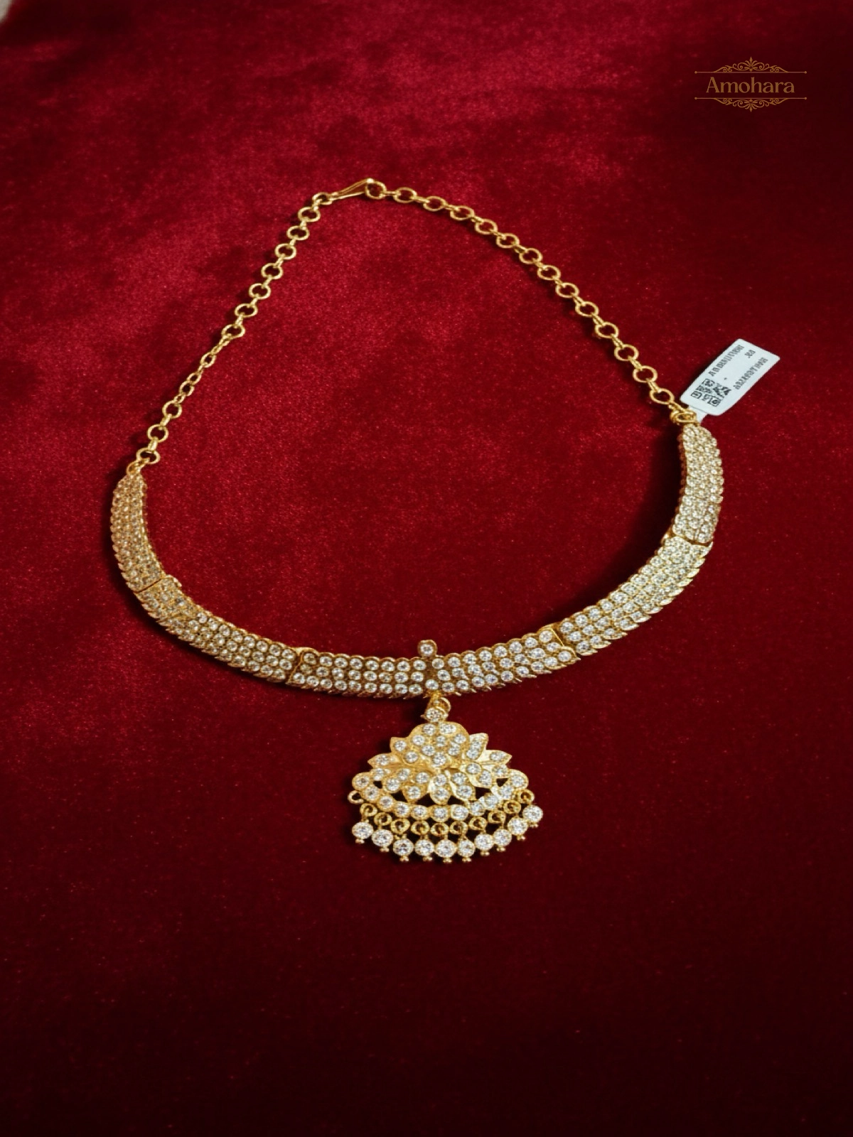 White Shimmering Stones Adige Necklace