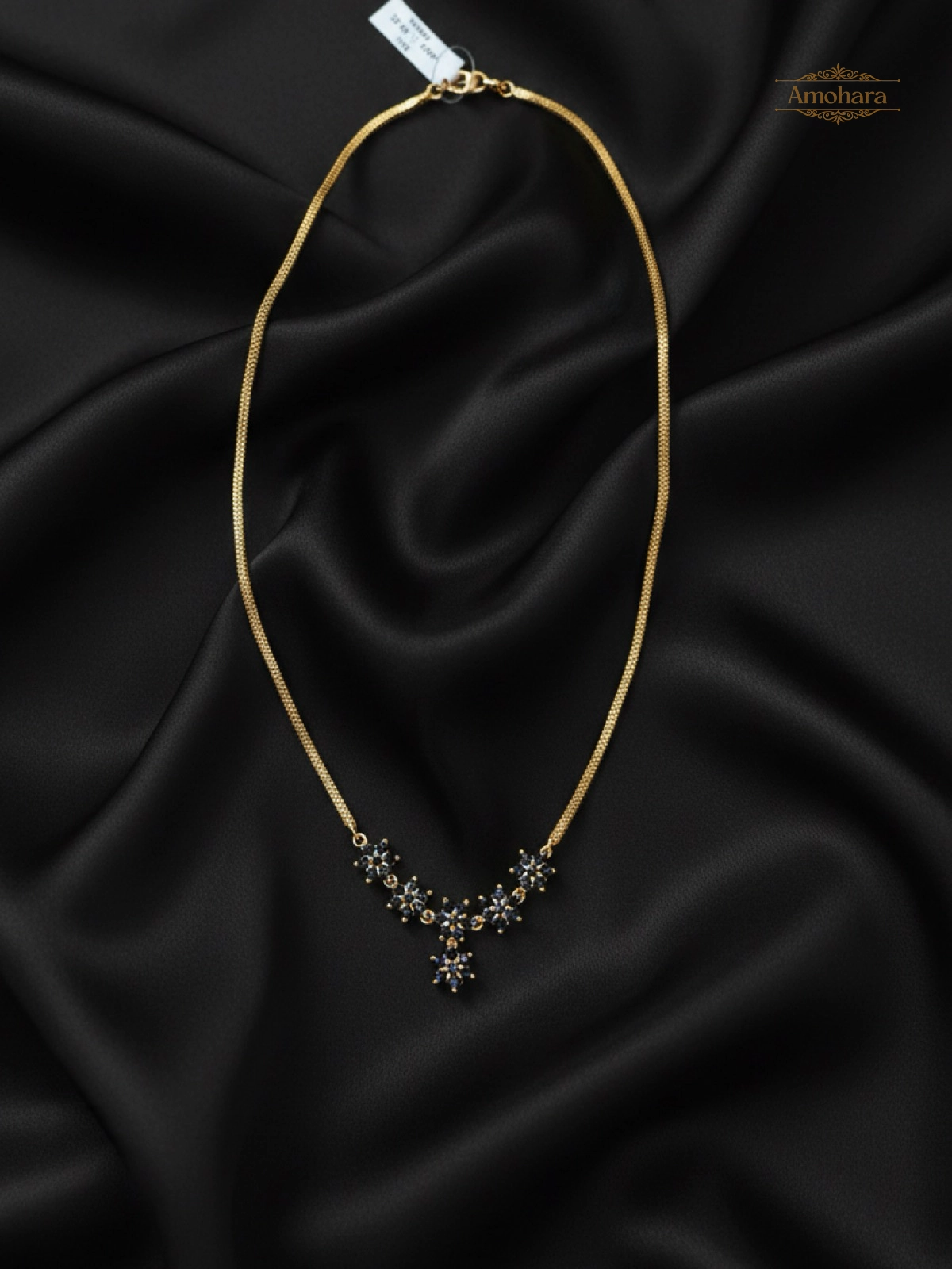 Midnight Bloom Pendant Chain