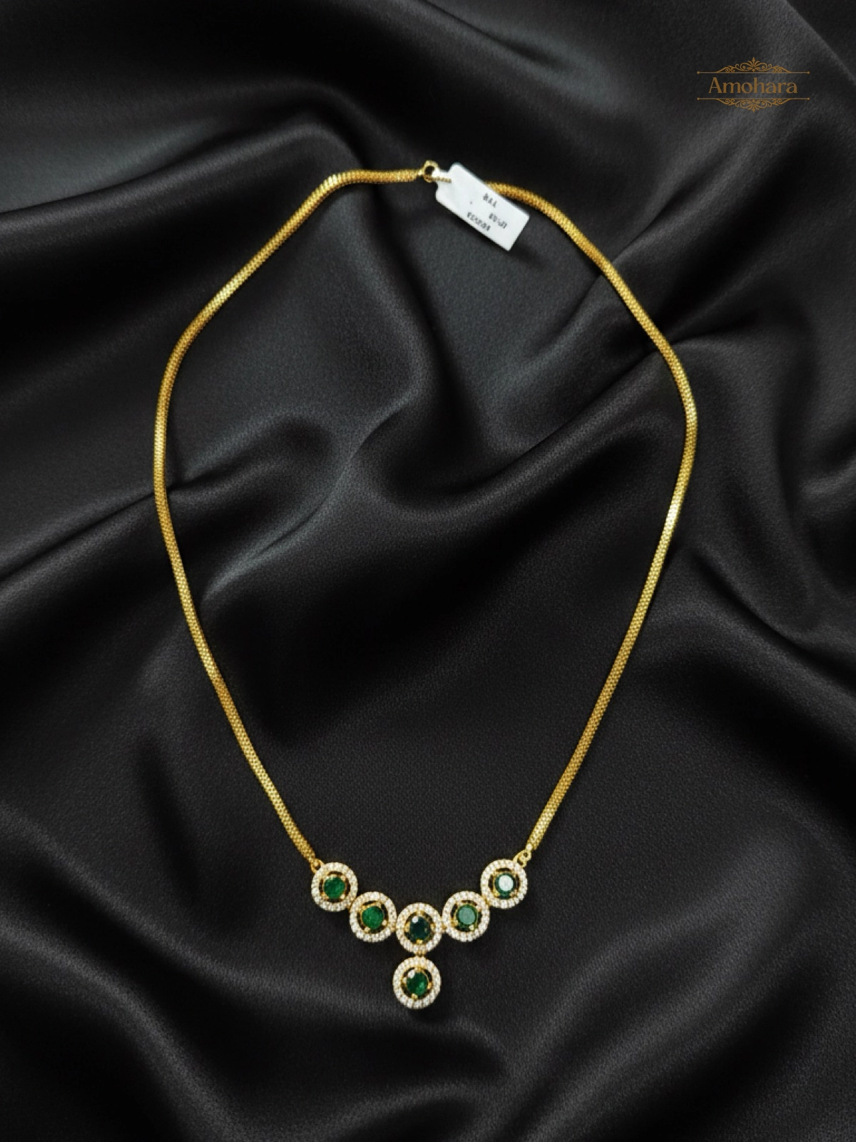 Emerald Halo Pendant Chain